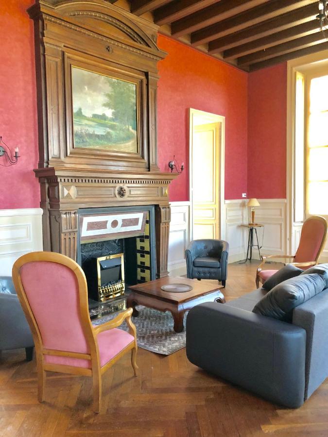 Hotel Particulier Chateau Des Marais Proximite Et Vue Sur Le Lac De Grand Lieu Saint-Philbert-de-Grand-Lieu Exteriör bild