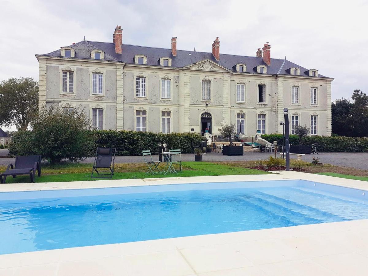 Hotel Particulier Chateau Des Marais Proximite Et Vue Sur Le Lac De Grand Lieu Saint-Philbert-de-Grand-Lieu Exteriör bild
